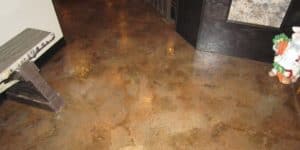 Acid stain design epoxy flooring in restaurant floor