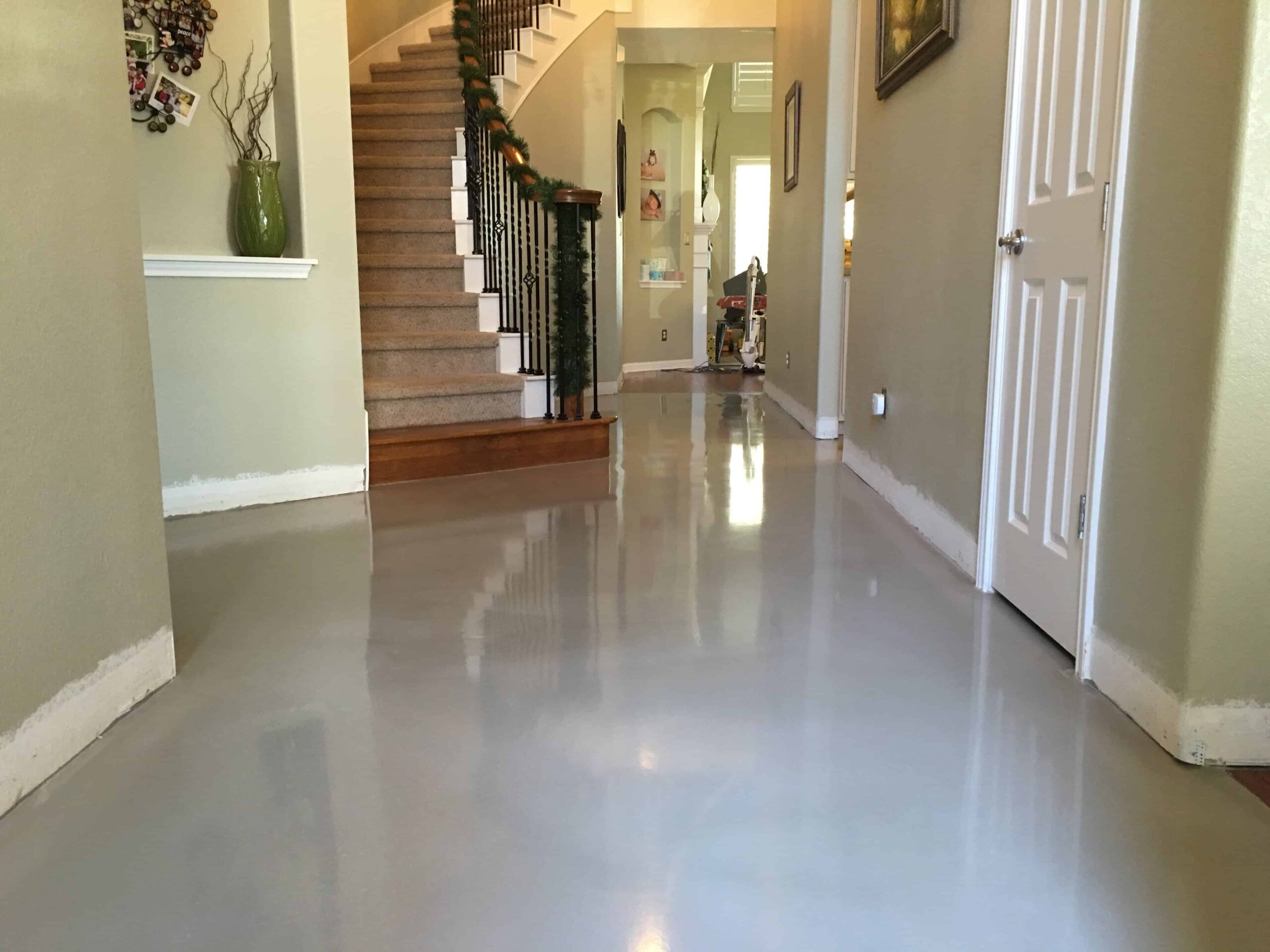 Shiny and glossy solid epoxy flooring in residential house. San antonio